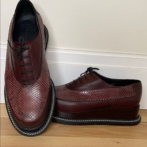 Jill Sander maroon python creeper size w40